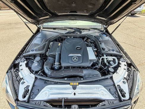 Used 2018 Mercedes-Benz C 300 Sedan image 27