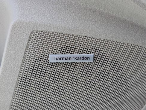 Used 2012 Subaru Legacy 3.6R Limited image 14