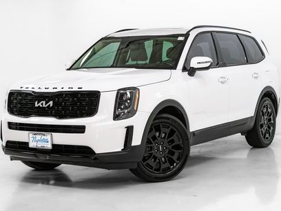 Used 2022 Kia Telluride EX w/ EX Premium Package