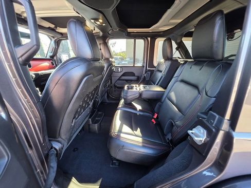 Used 2020 Jeep Wrangler Unlimited Rubicon image 23