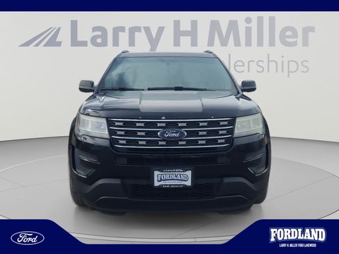 Used 2017 Ford Explorer 4WD image 8