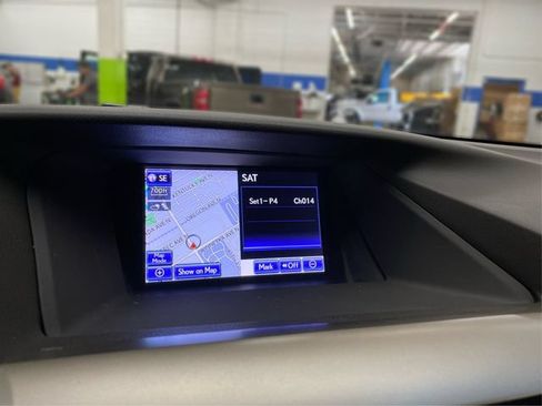 Used 2013 Lexus RX 450h AWD w/ Navigation Pkg image 29