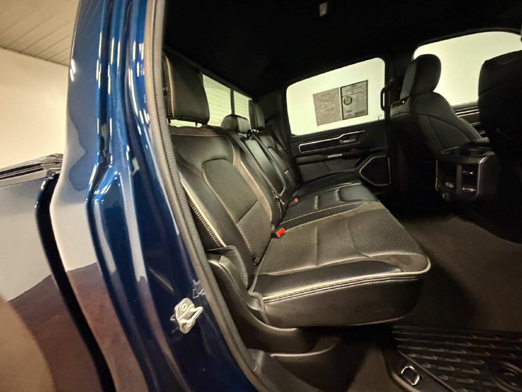 Used 2023 RAM 1500 Laramie AWD/4WD image 14