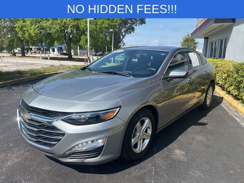 Used 2023 Chevrolet Malibu LT image 4