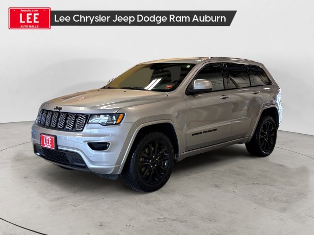 Used 2021 Jeep Grand Cherokee Laredo X AWD/4WD image 1
