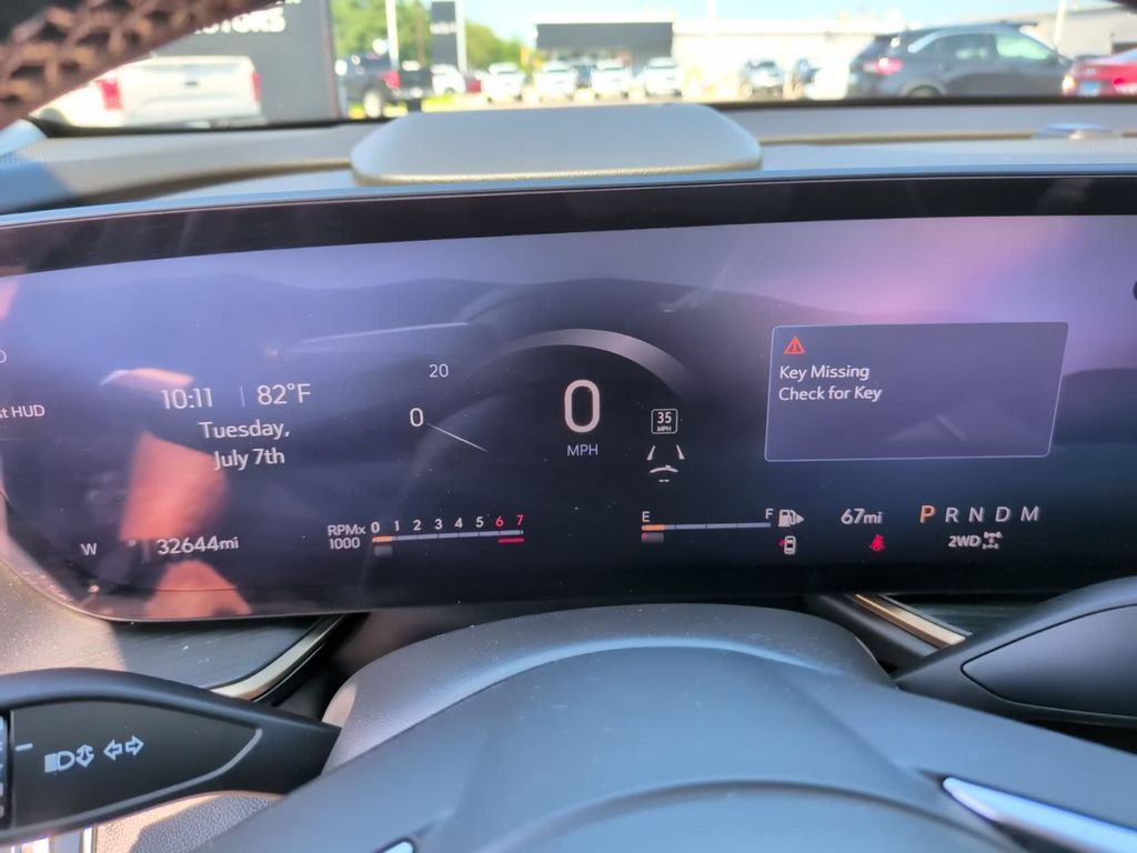 Used 2024 Buick Envision Avenir AWD/4WD image 21