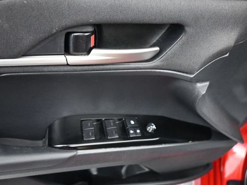Used 2025 Toyota Camry LE FWD image 9