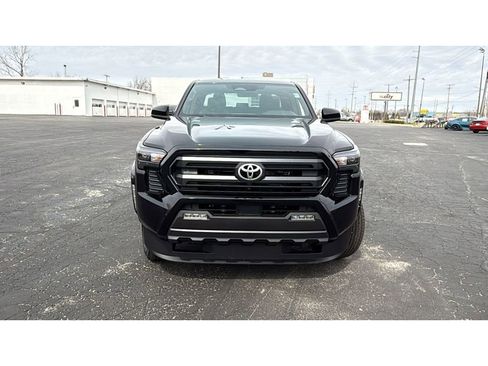 New 2026 Toyota Tacoma SR5 AWD/4WD image 2