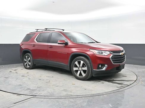 Used 2019 Chevrolet Traverse LT w/ LT Premium Package image 7