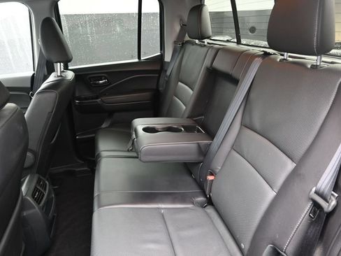 Used 2023 Honda Ridgeline RTL-E image 13