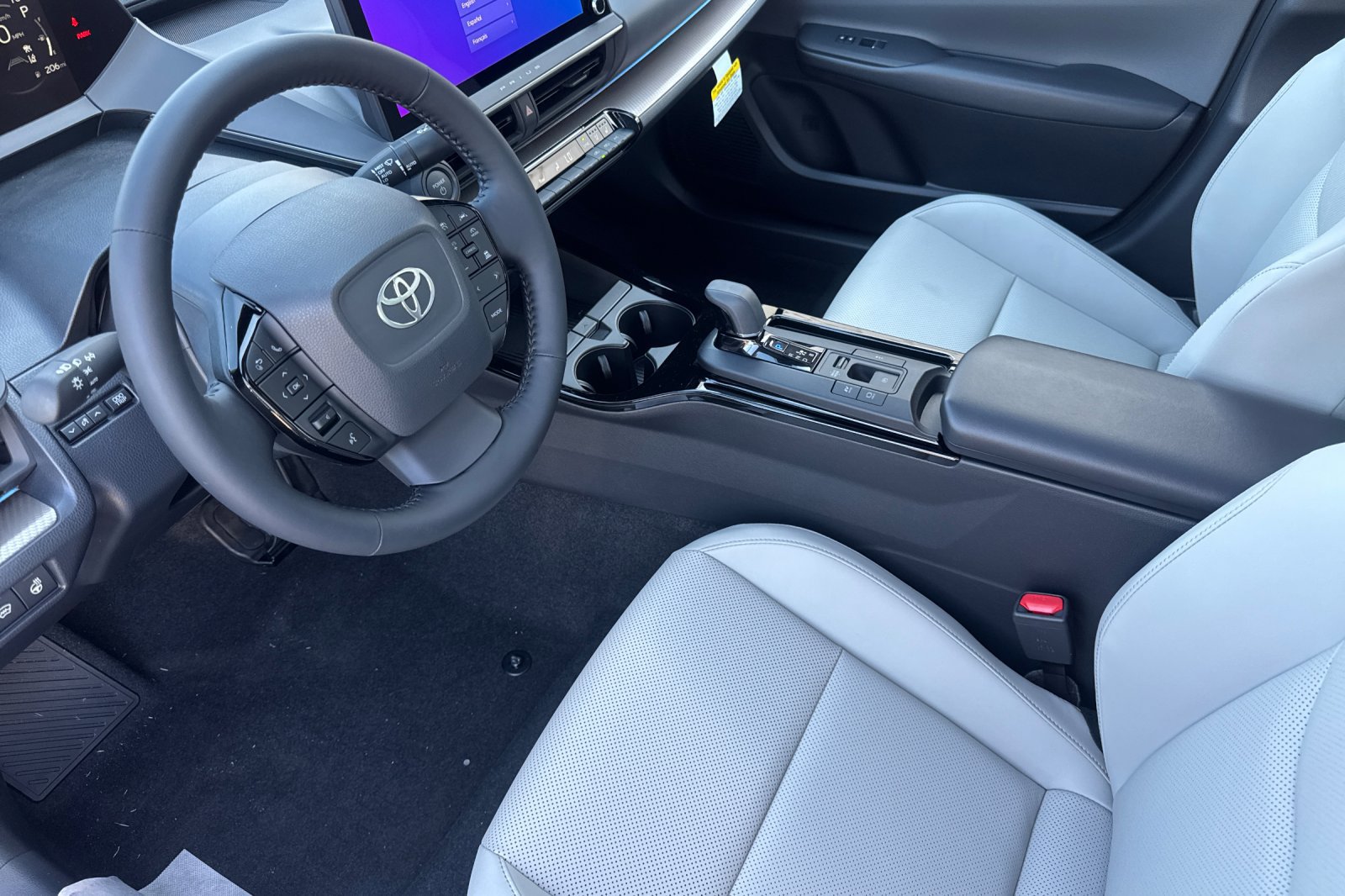 New 2027 Toyota Prius Limited AWD/4WD image 12