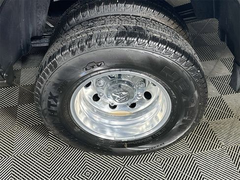 New 2025 RAM 3500 Laramie image 16