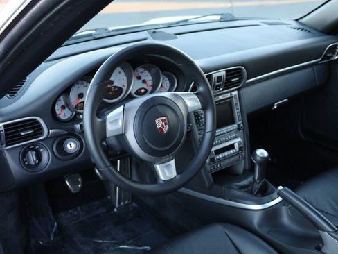 Used 2006 Porsche 911 Carrera S image 24