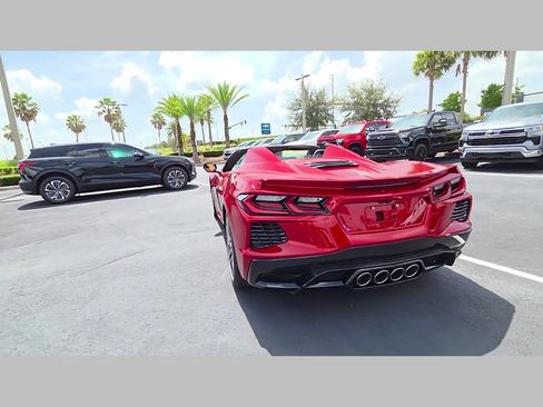 New 2027 Chevrolet Corvette Stingray Convertible w/ 2LT RWD image 18