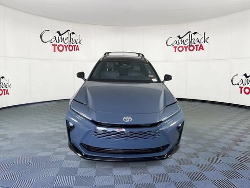 Used 2025 Toyota Crown Signia AWD/4WD image 6