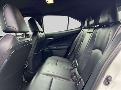Used 2020 Lexus UX 250h w/ Premium Package image 15