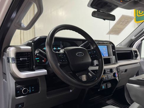 Used 2024 Ford F250 XL AWD/4WD image 10