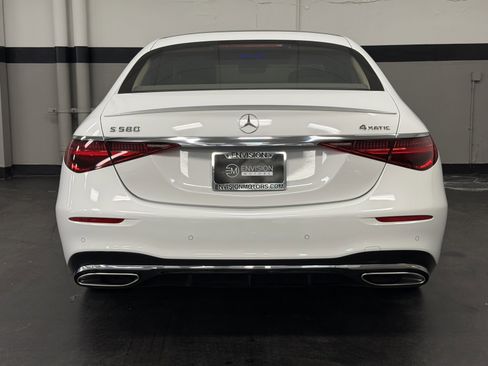 Used 2024 Mercedes-Benz S 580 S 580 image 11