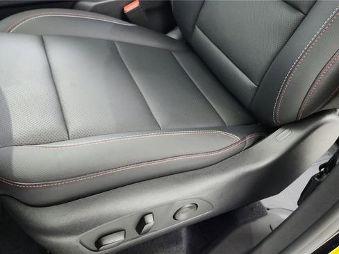 Used 2026 Chevrolet Traverse Z71 AWD/4WD image 17