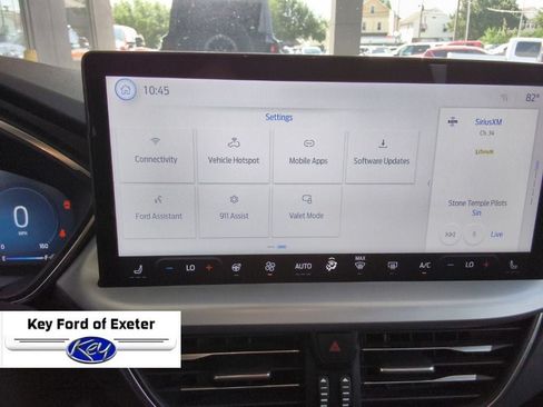 Used 2023 Ford Escape Platinum AWD/4WD image 42