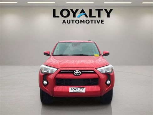 Used 2020 Toyota 4Runner SR5 image 8