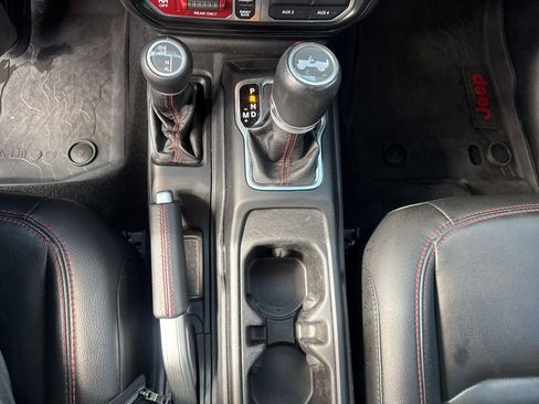 Certified 2021 Jeep Wrangler Unlimited Rubicon w/ Xtreme Recon 35" Tire Package image 24