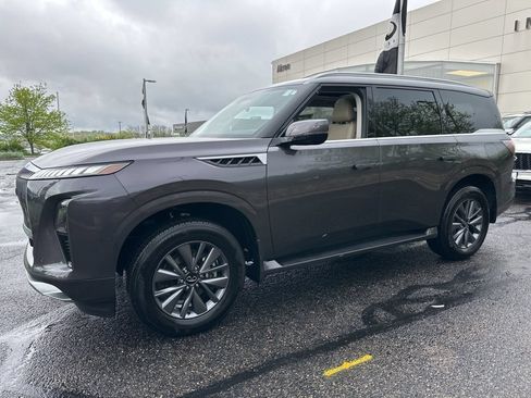 Certified 2026 INFINITI QX80 Pure w/ Cargo Package AWD/4WD image 8