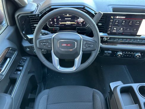 New 2026 GMC Sierra 1500 Elevation image 14