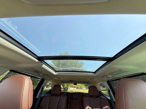 Certified 2024 Subaru Ascent Touring AWD/4WD image 16
