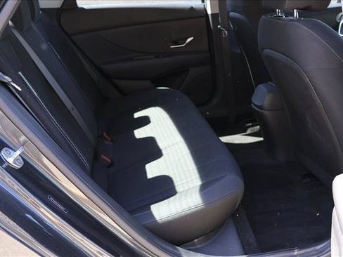 Used 2021 Hyundai Elantra SEL FWD image 24