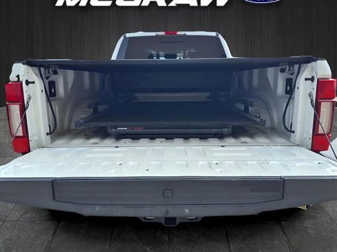 Used 2022 Ford F250 Platinum image 13