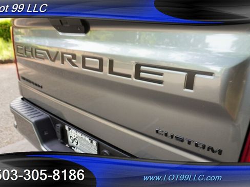 Used 2021 Chevrolet Silverado 1500 Custom w/ LPO, Dark Essentials Package AWD/4WD image 30