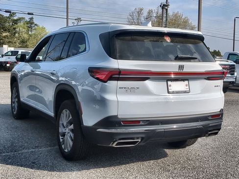 Used 2026 Buick Enclave Preferred FWD image 6