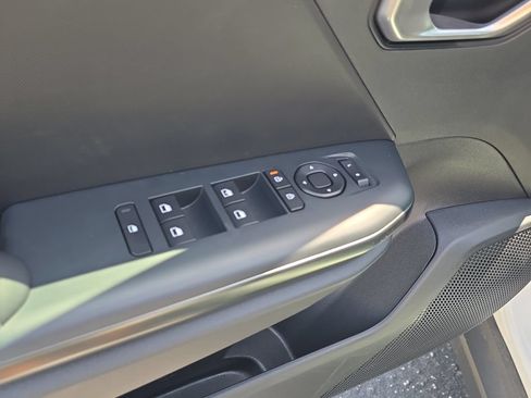 New 2026 Kia K4 FWD image 17