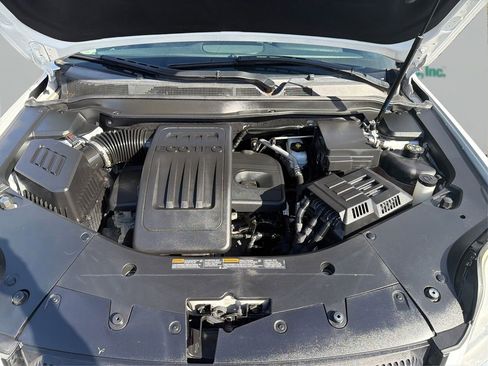 Used 2017 GMC Terrain SLT w/ Open Road Package image 28