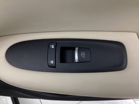 Used 2019 INFINITI QX50 Essential w/ Premium Audio Package AWD/4WD image 39