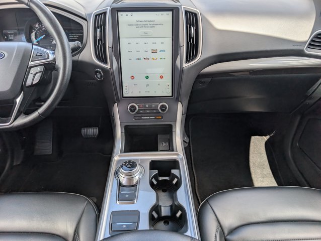 Used 2024 Ford Edge SEL AWD/4WD image 7