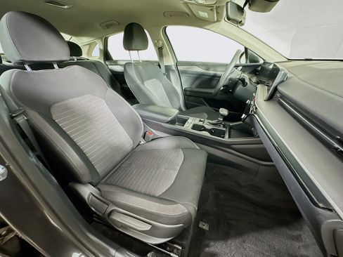 Used 2025 Kia K5 LXS image 29