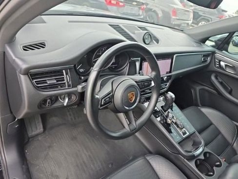 Used 2023 Porsche Macan GTS AWD/4WD image 8