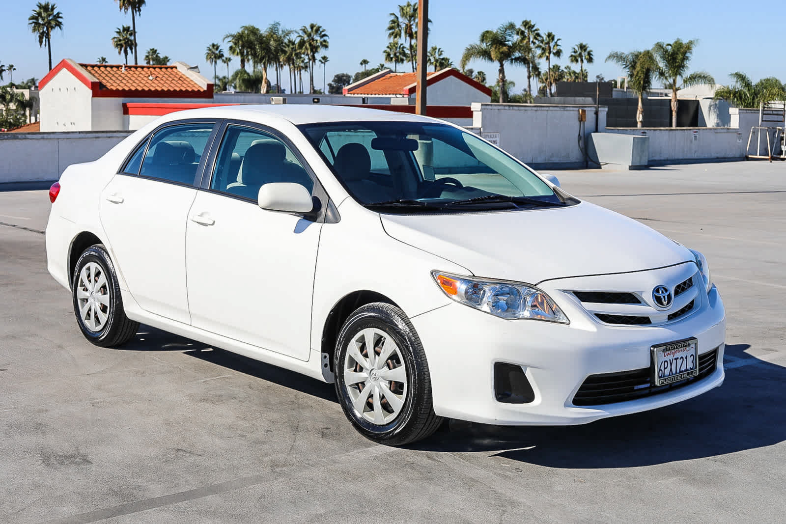 Used 2011 Toyota Corolla LE FWD image 4