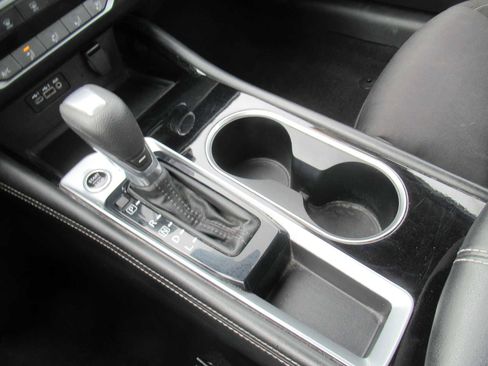 Used 2023 Nissan Altima 2.5 SV image 30