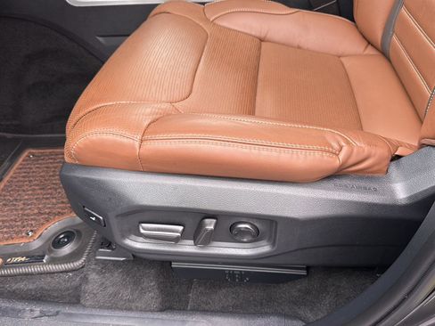 Used 2024 Toyota Tundra 1794 Edition image 28