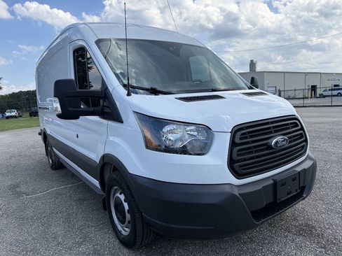 Used 2018 Ford Transit 350 148 Medium Roof RWD image 9