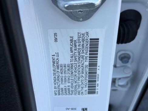 Certified 2025 Honda Accord EX-L image 21