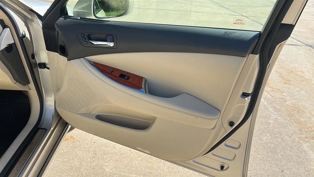 Used 2010 Lexus ES 350 FWD image 56