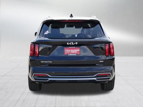 Used 2023 Kia Sorento SX AWD/4WD image 6