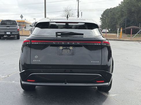 Certified 2023 Nissan Ariya FWD image 4