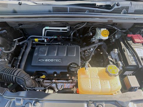 Used 2019 Chevrolet Trax LT image 34