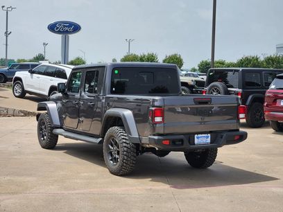 New 2026 Jeep Gladiator Sport