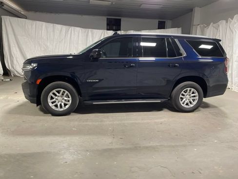 Used 2024 Chevrolet Tahoe LS RWD image 4